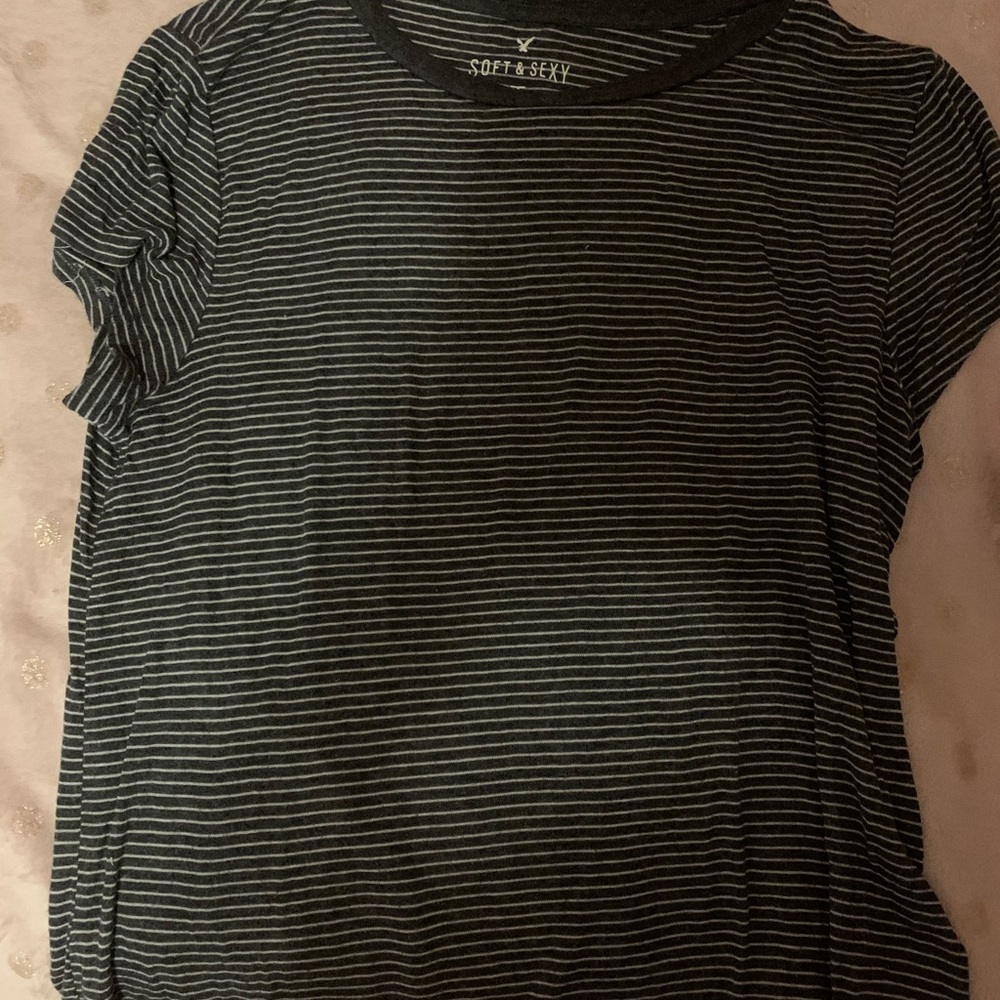 American Eagle striped tee